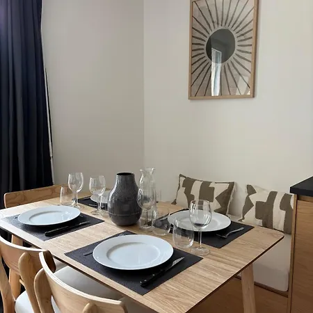 Elegant T2 5min Geneve Airport Onu Cern Apartment