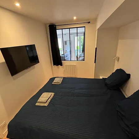 Apartment Elegant T2 5min Geneve Airport Onu Cern Ferney-Voltaire